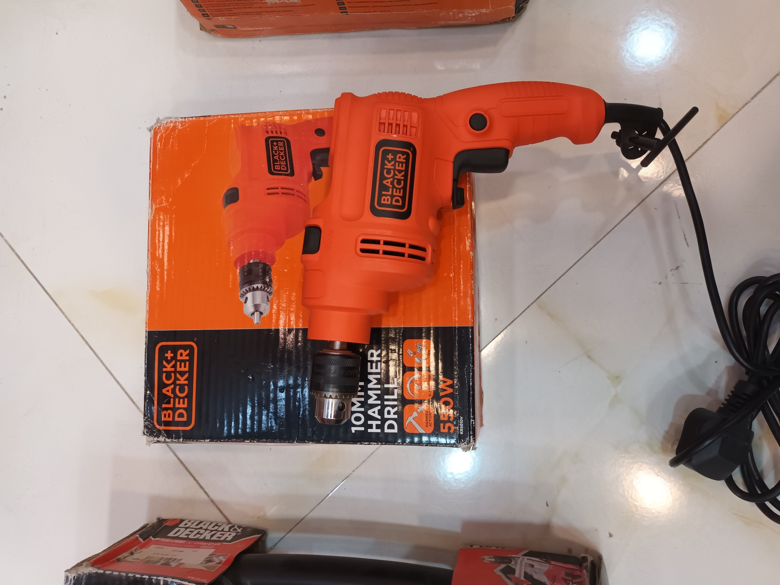 دریل چکشی 550 وات بلک انددکر اصلی