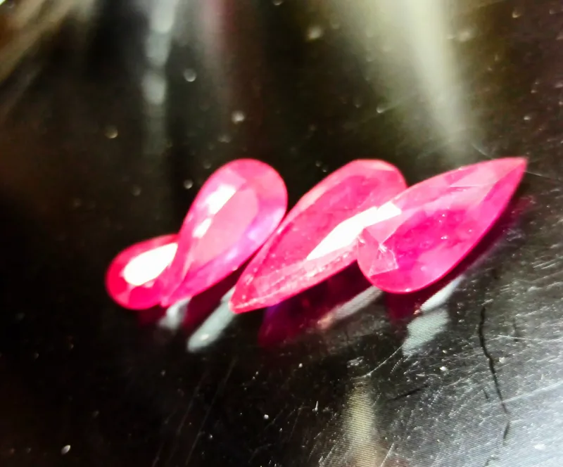 نیم ست یاقوت قرمز ماداگاسکار درجه یک 35.8