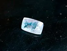 نگین