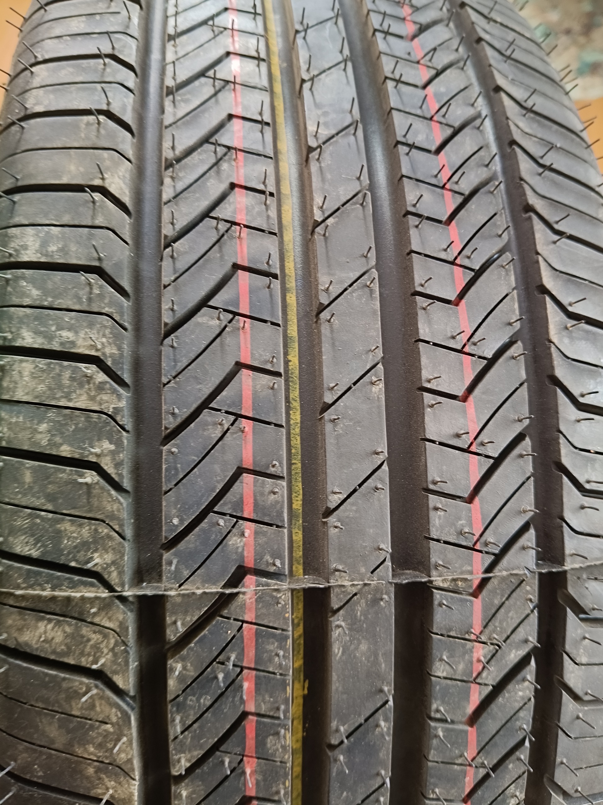 لاستیک بارز 205 60 15
