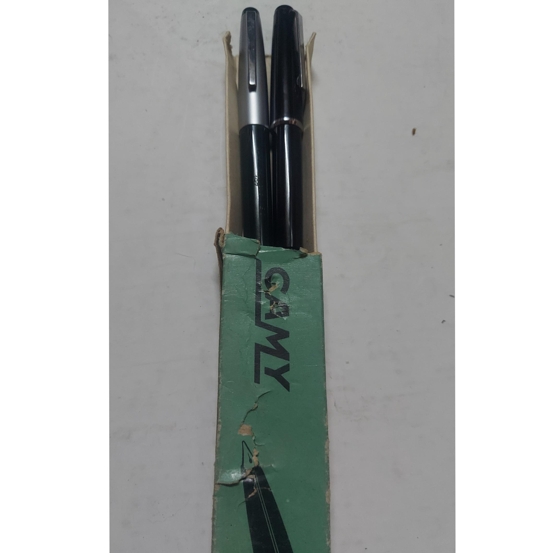 خودنویس لامی قدیمی پمپ پیچی المان