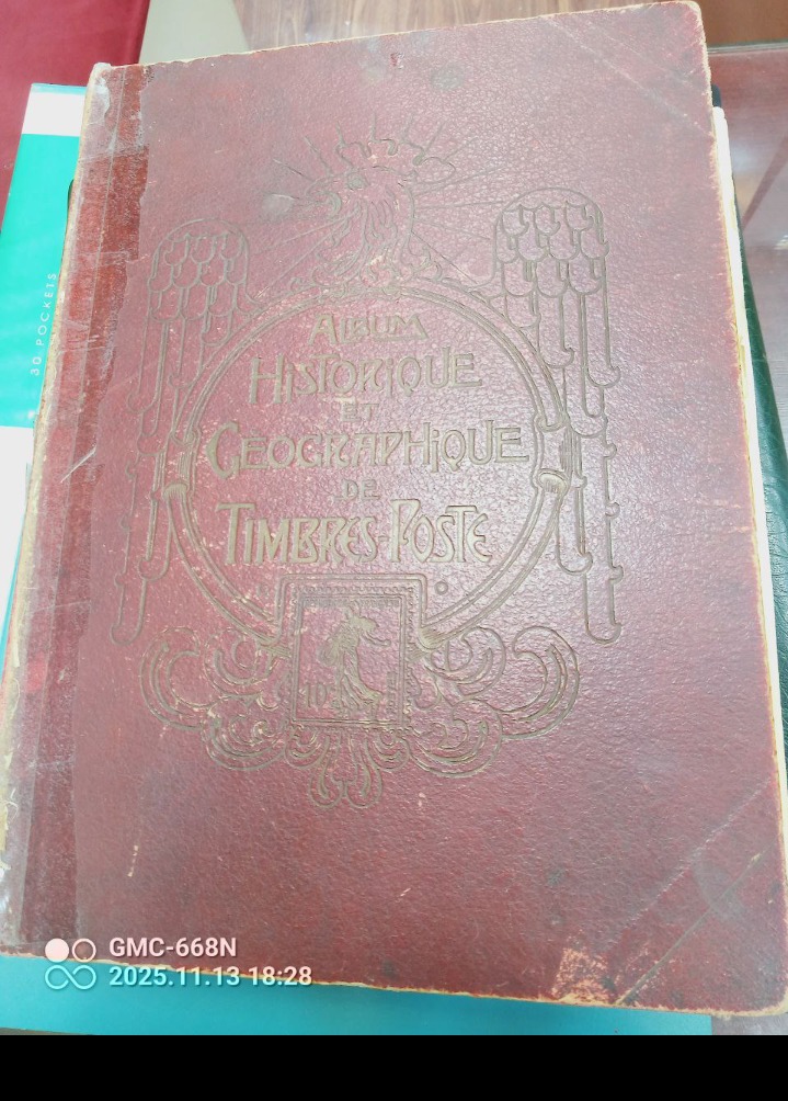 آلبوم کلاسیک تمبر جهان با3200تمبر طبق توضیح