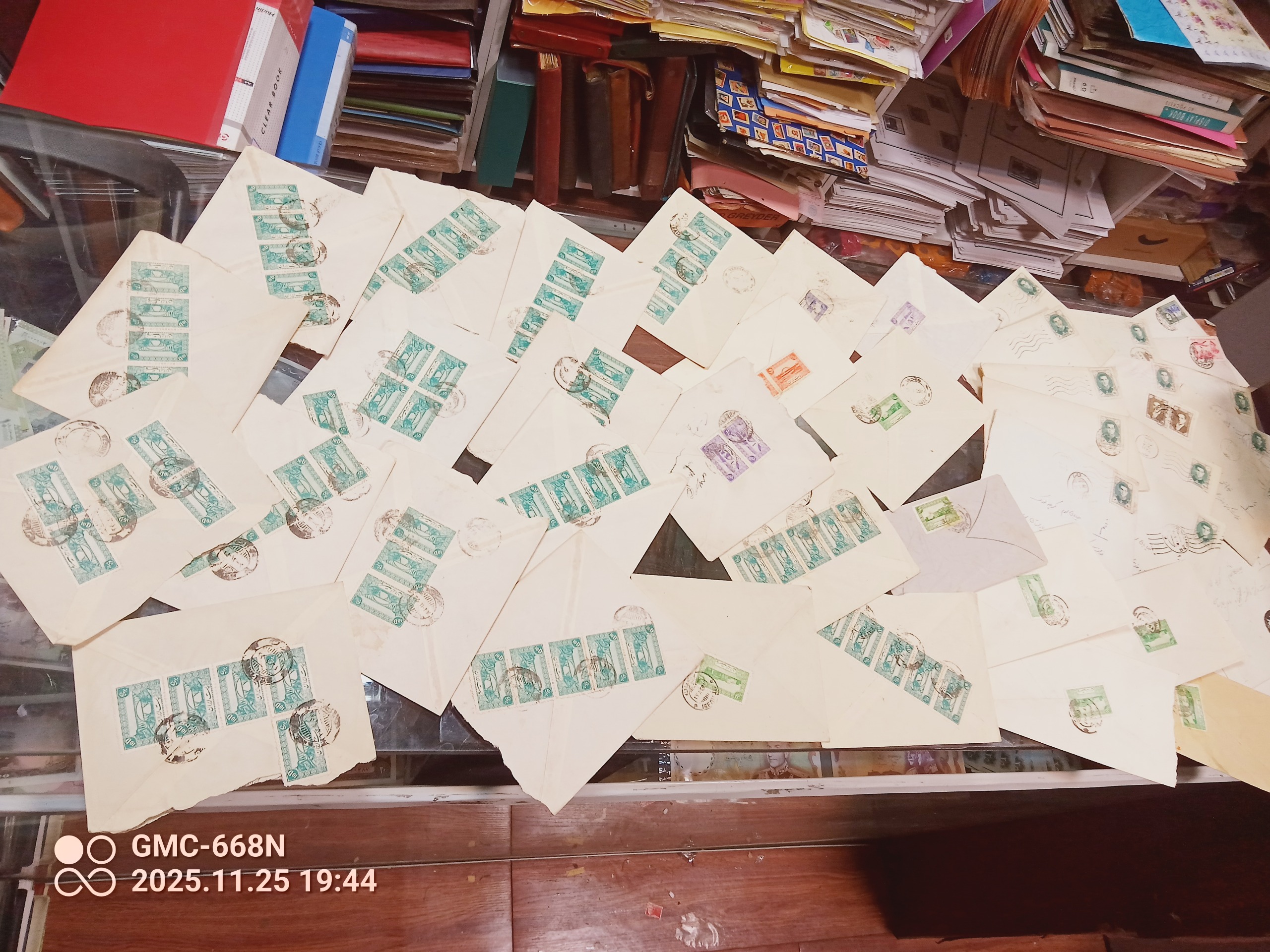 کد پنج 400پاکت قدیمی پهلوی باتمبر