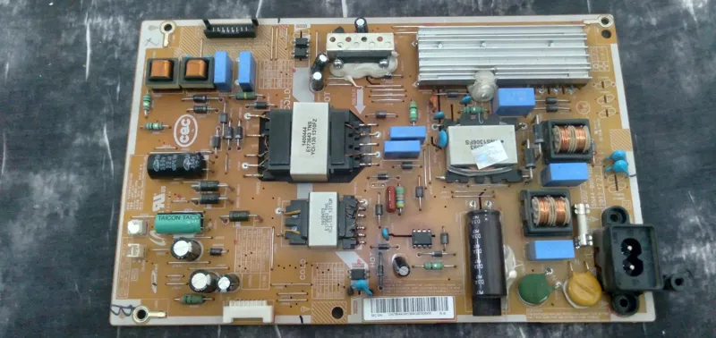 بُردپاور،منبع تغذیه تلوزیونLEDسامسونگ مدلUA46F5300