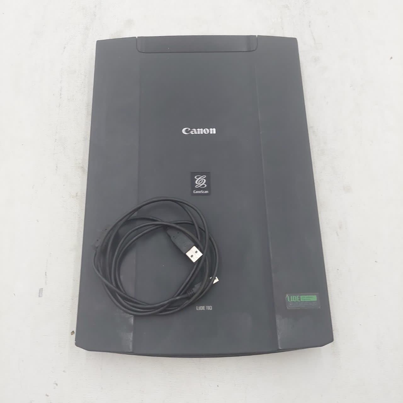 اسکنر کتابی Canon Lide 110