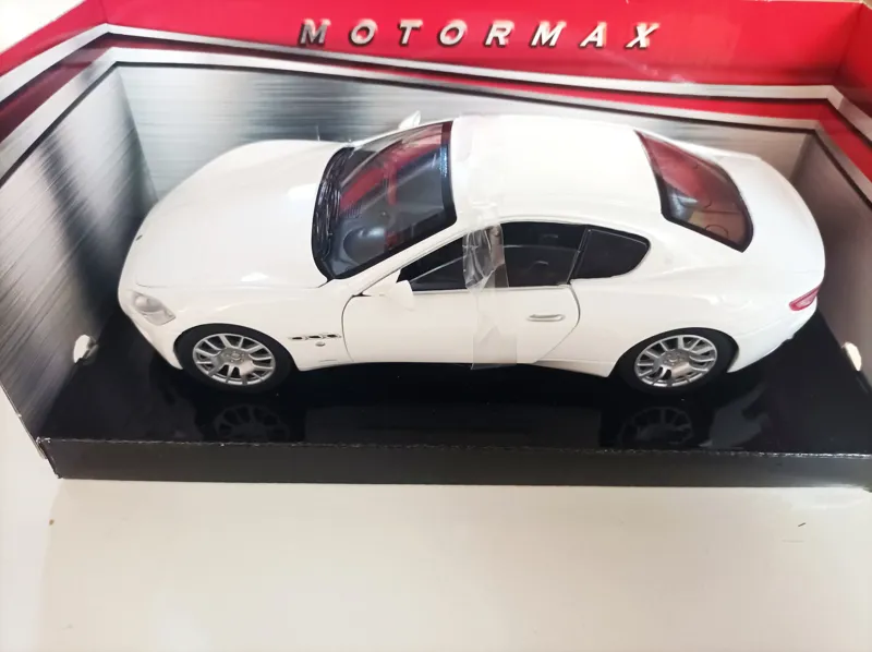 ماکت مازراتی گرن توریسمو motormax