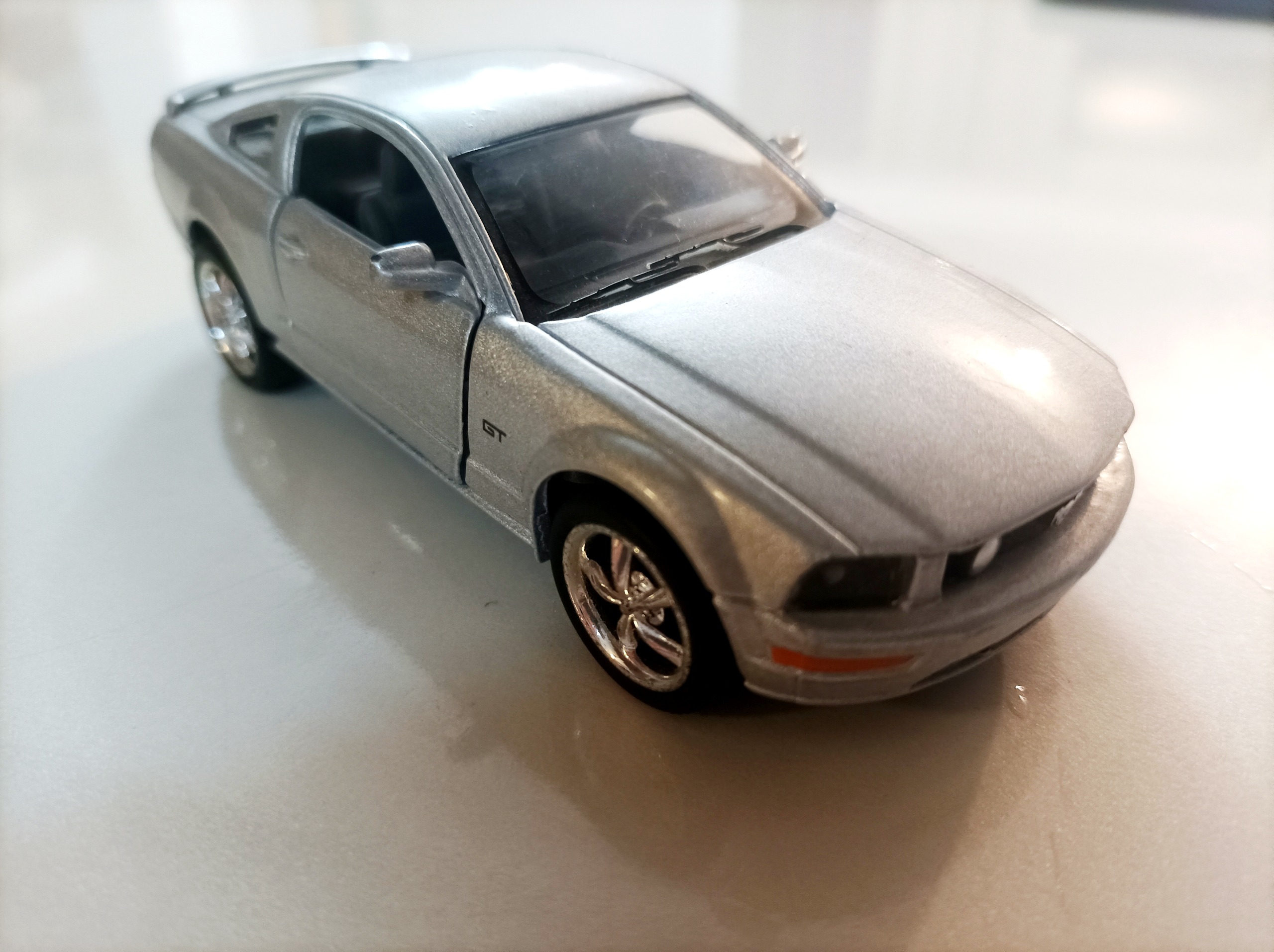 ماکت فورد موستانگ Gt مدل 2006