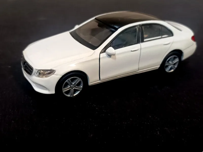 ماکت مرسدس بنز E 400 (نایاب)