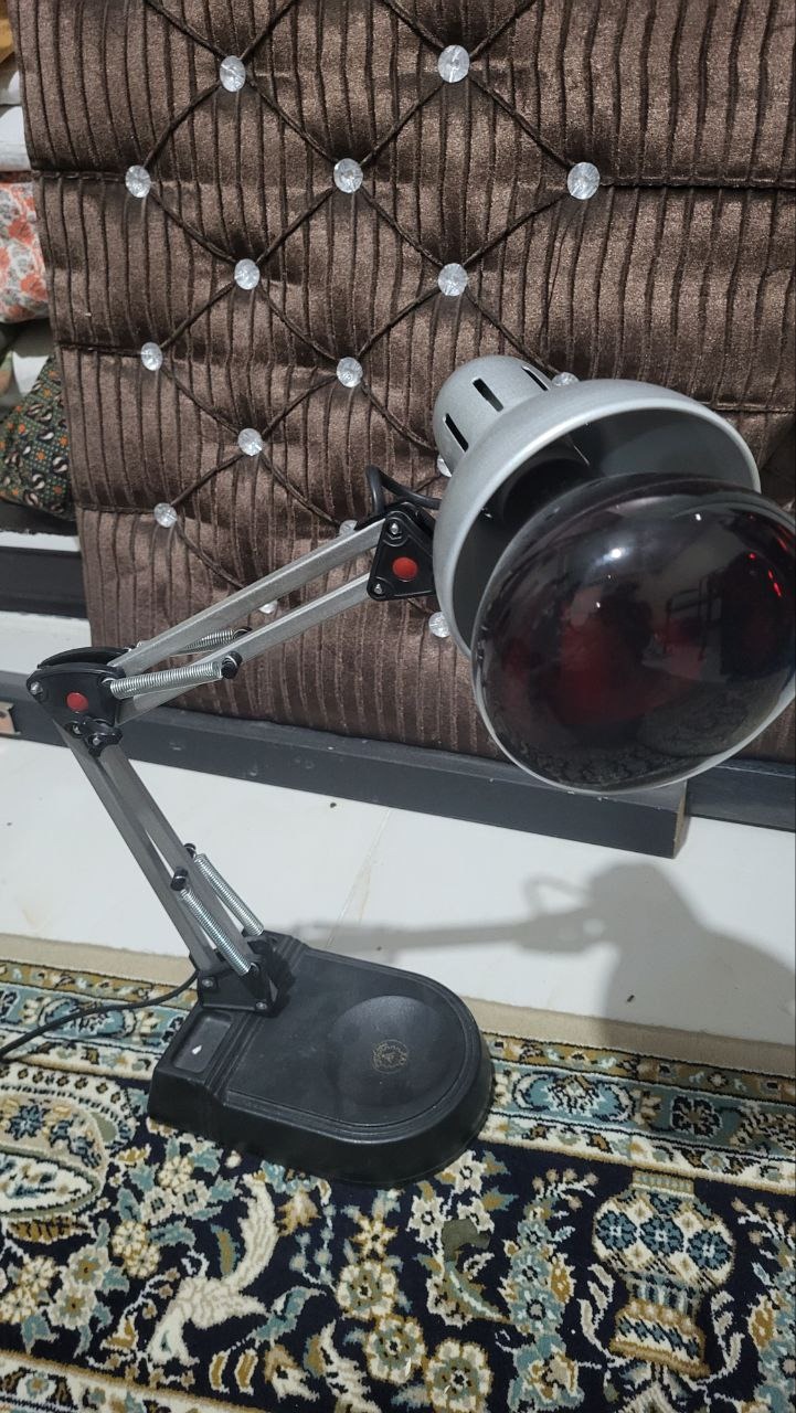 چراغ حرارتی فیزیوتراپی