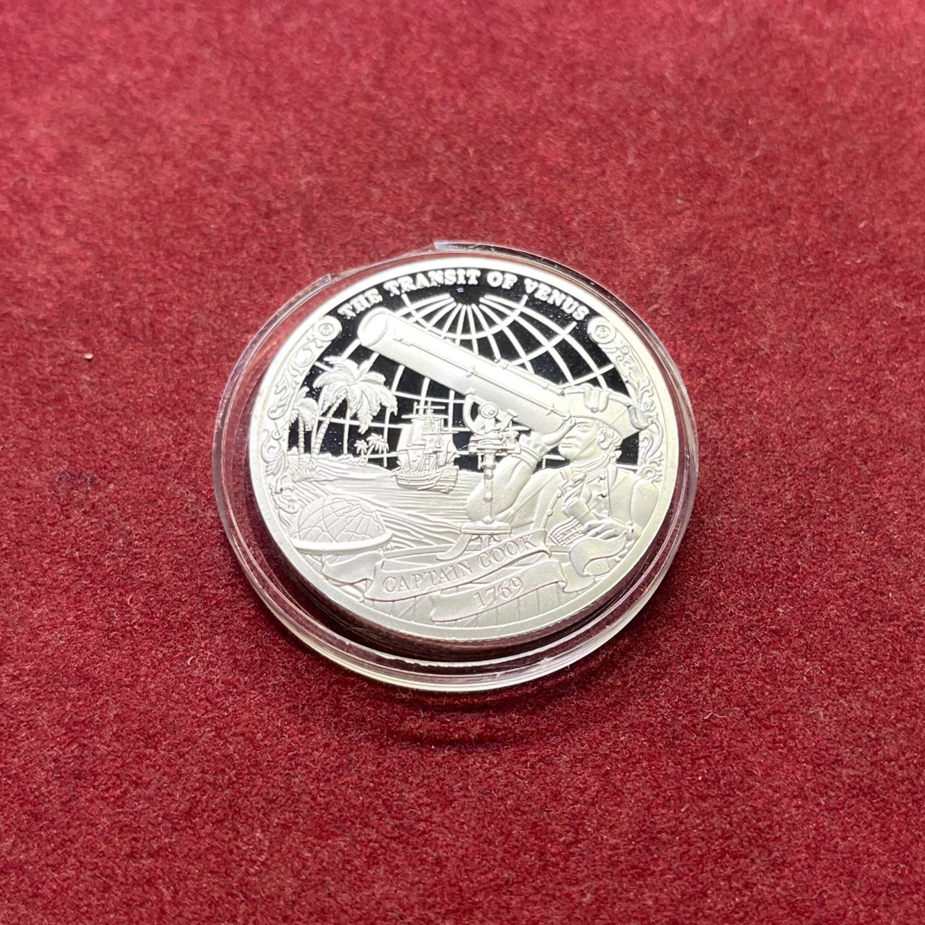 مدال یادبودی کاپتان کوک و الیزابت