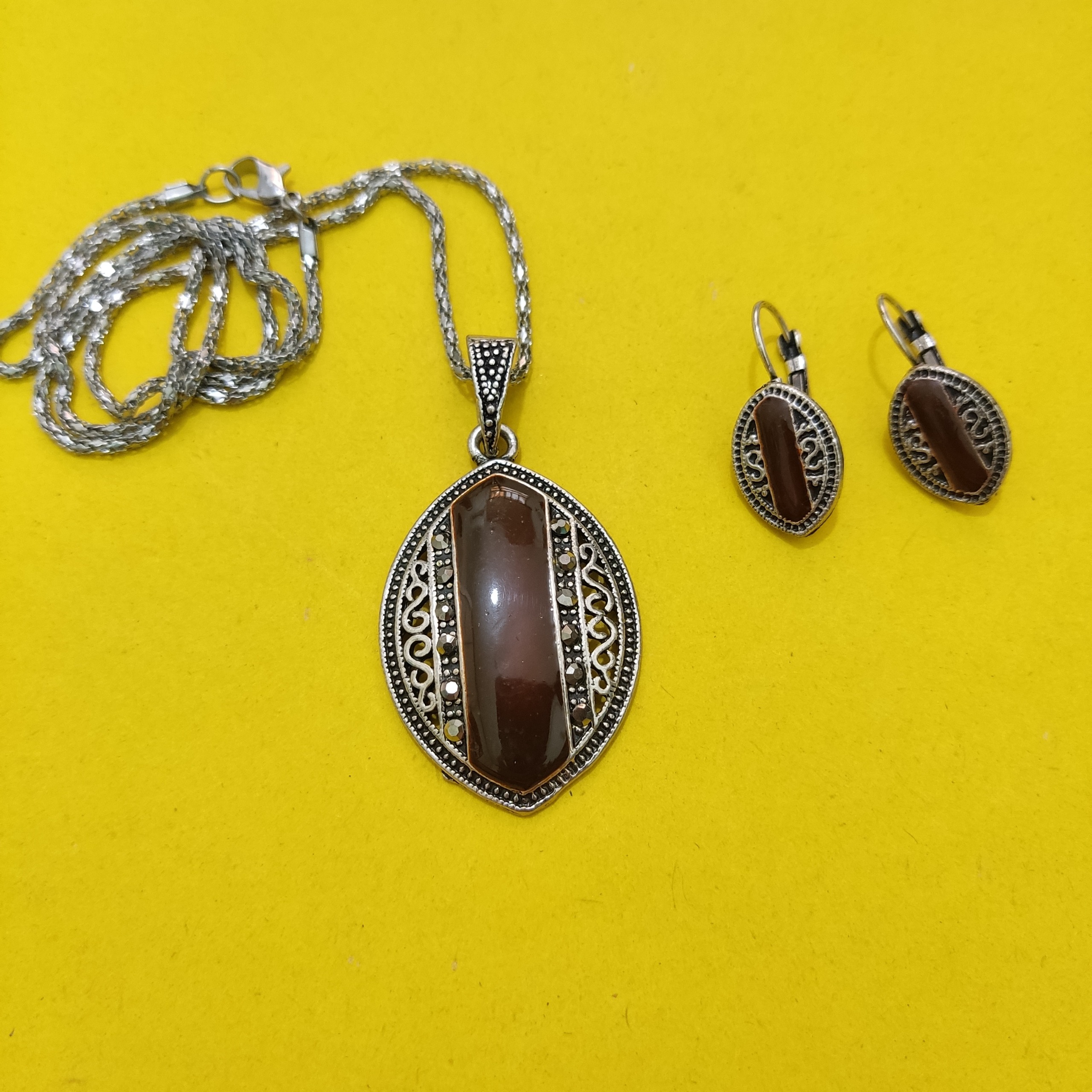 نیم ست بدل قهوه ای کد 504