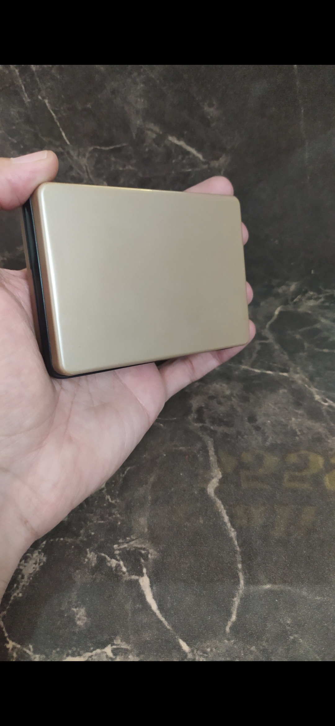 جعبه سیگار یا فندک