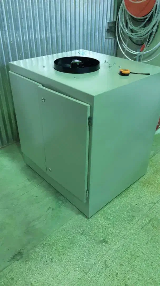 یک عدد سایلنت باکس و کولینگ باکس چهار ظرفیتی