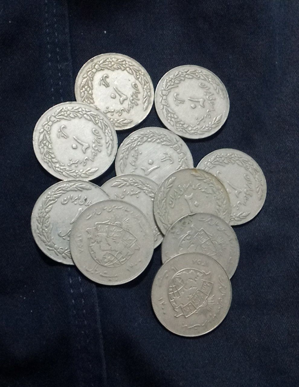 10عدد سکه یادبود