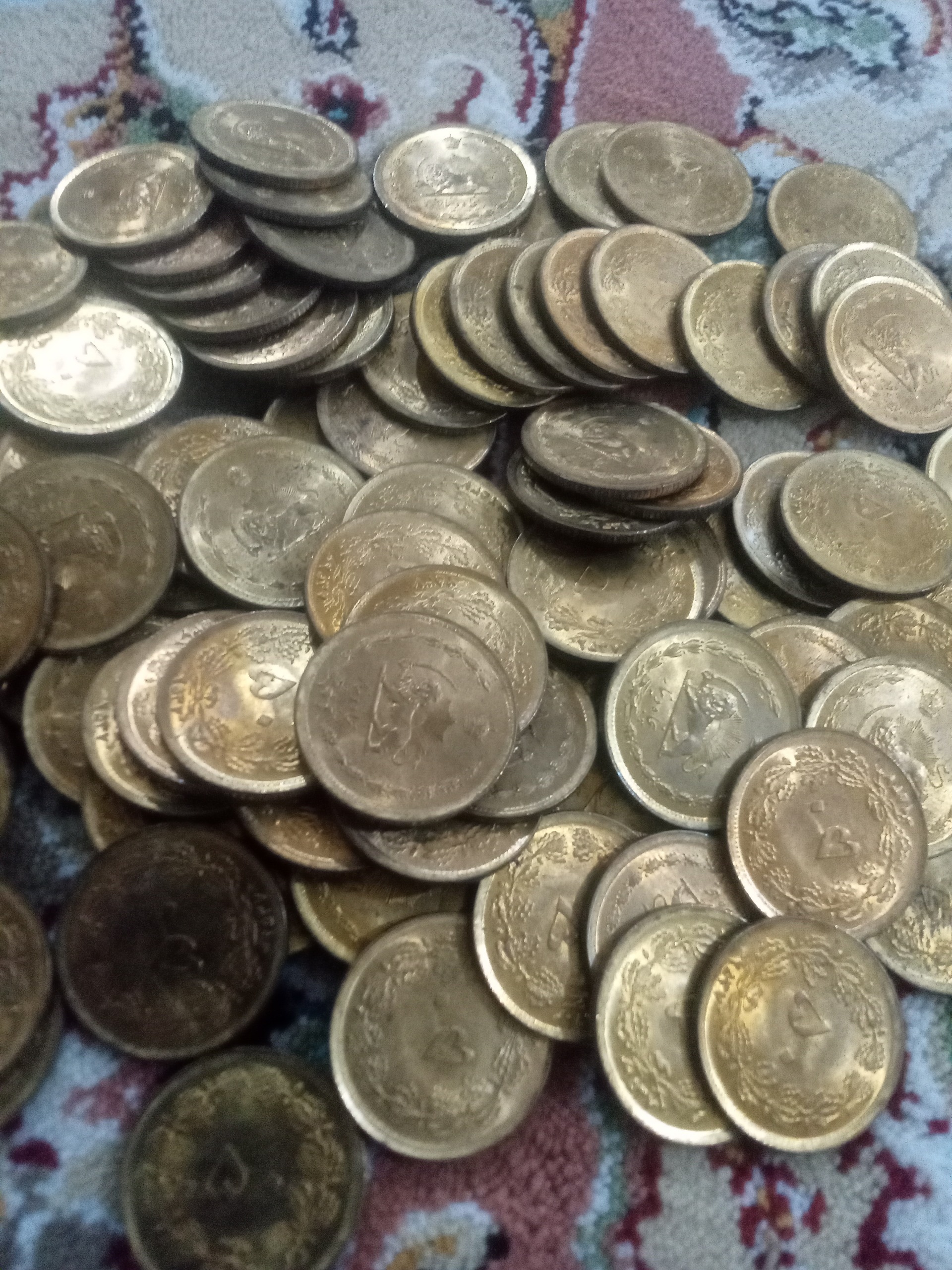 100عددسکه اهنی 50 دیناری