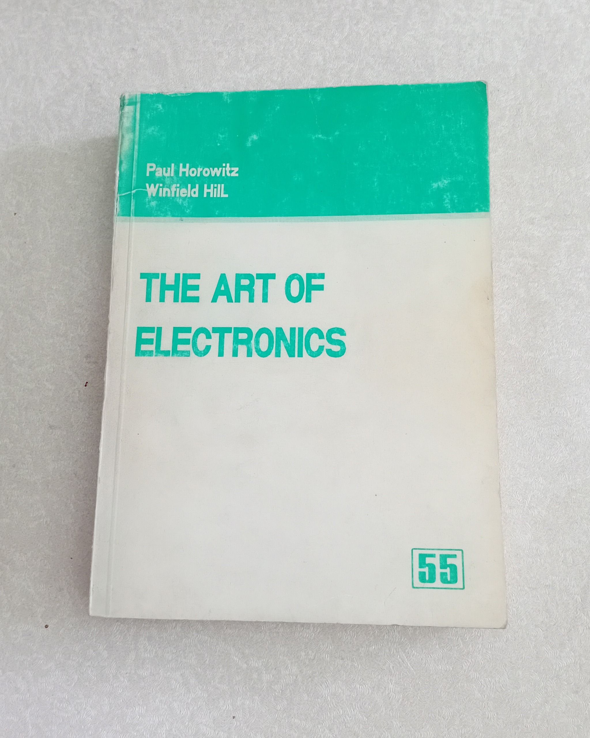 THE ART OF ELECTRONICS