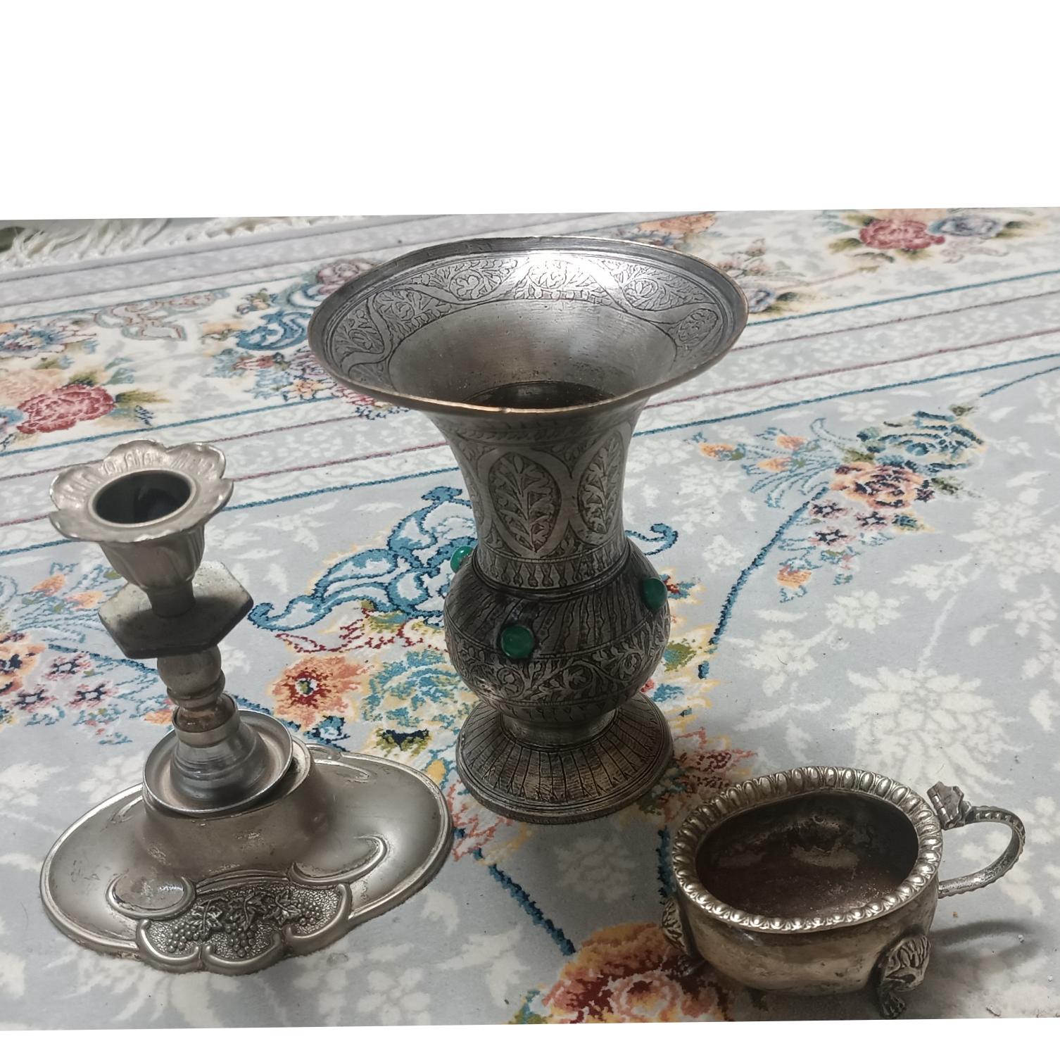 ست گلدون جاشمعی سس ریز نوربلین برنجی کهنه