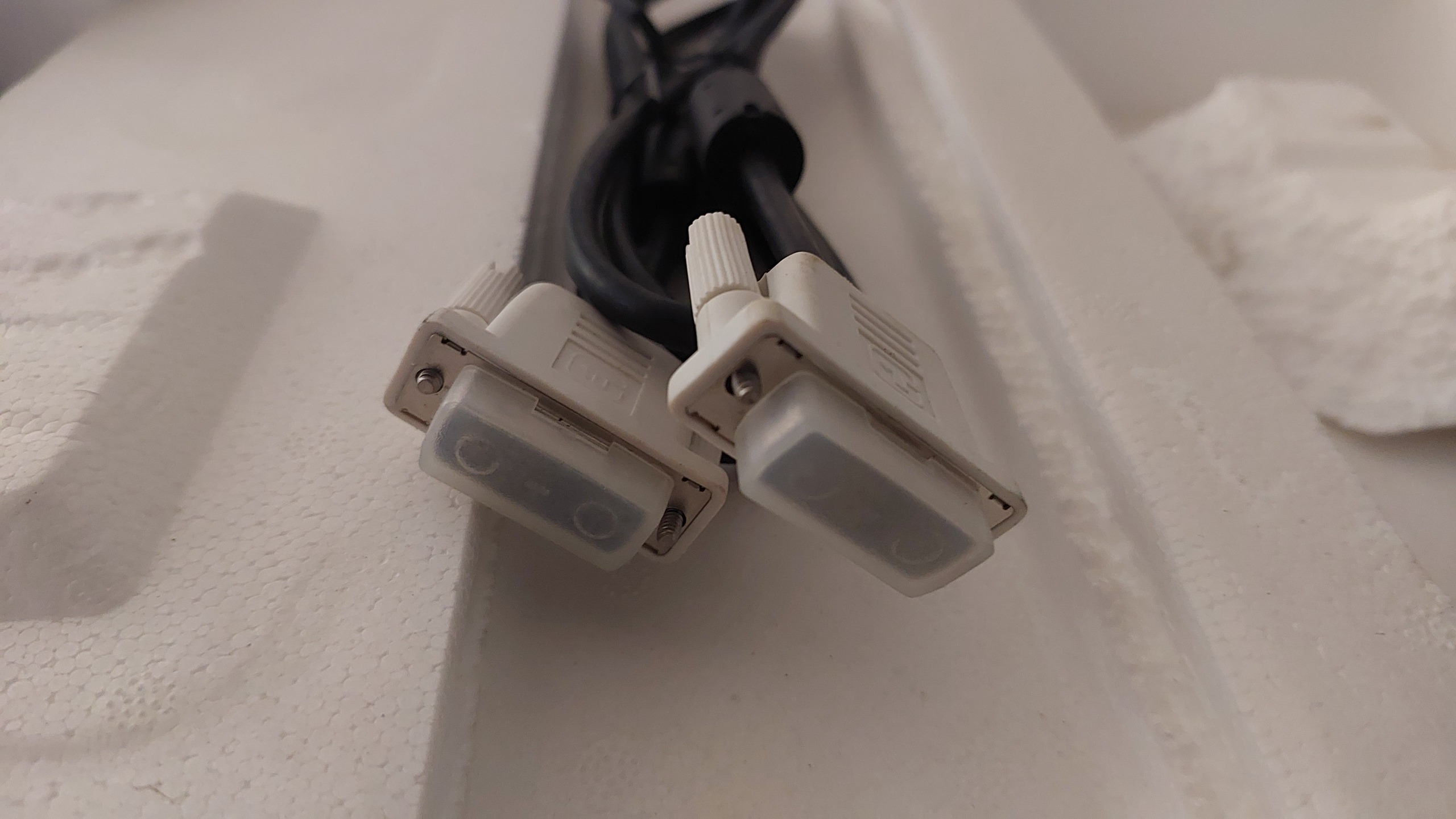 کابل 1.8 متری DVI