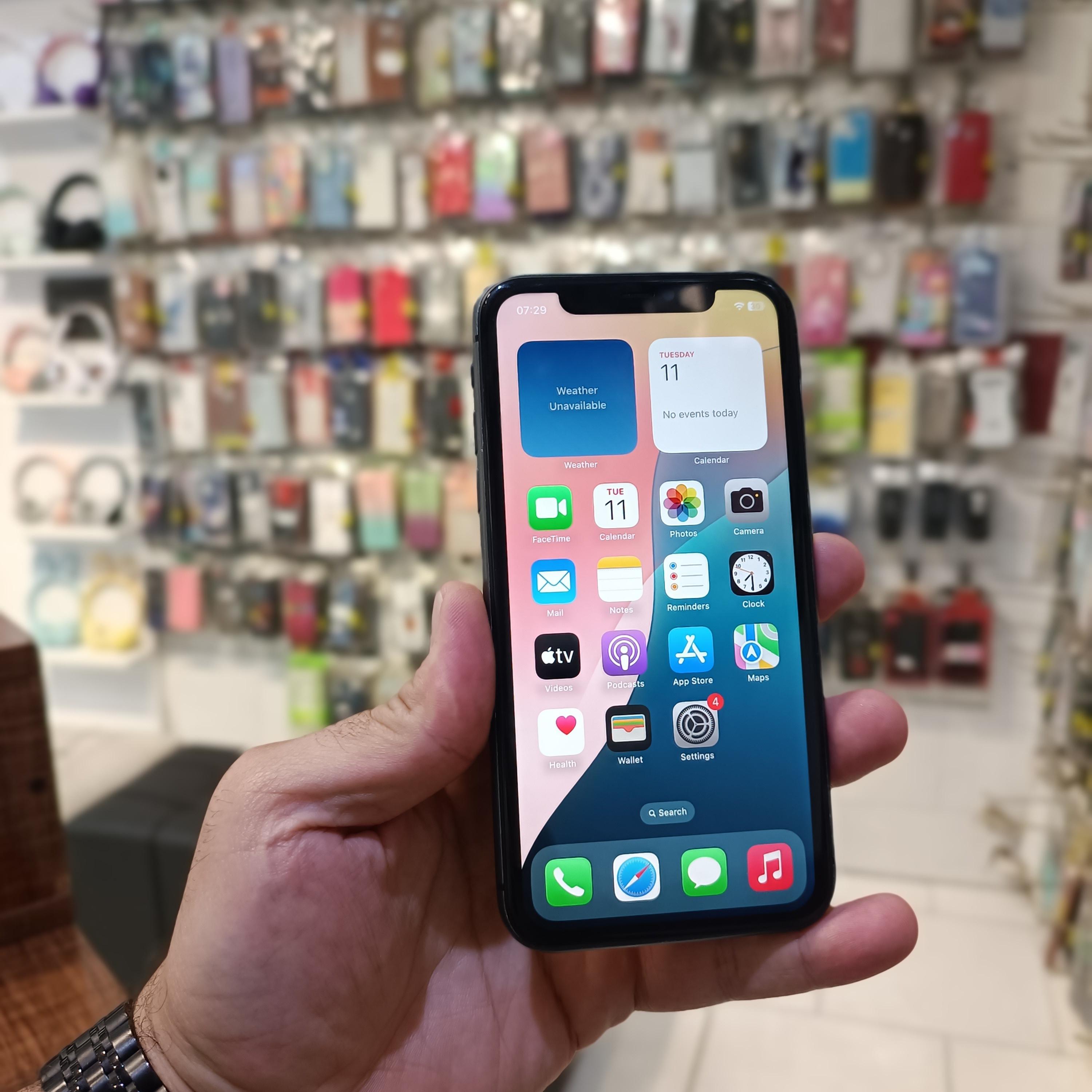 iphone 11 128gig