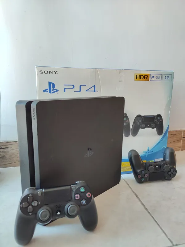 Ps4 اسلیم یک ترابایت کپی خور دودسته