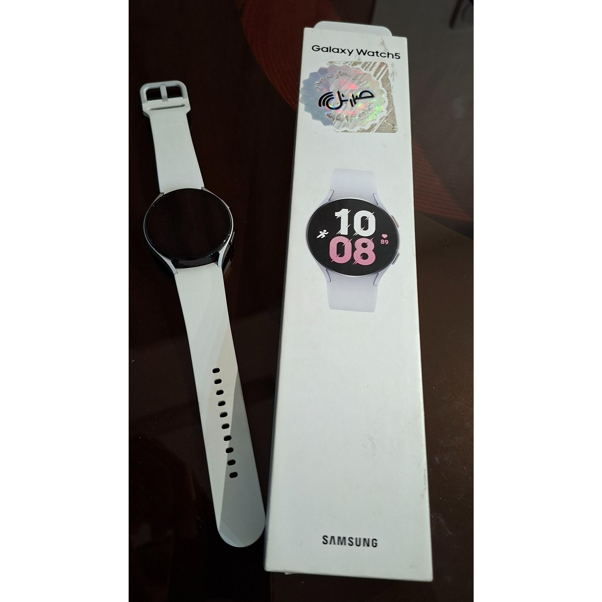 SAMSUNG GALAXY WATCH 5