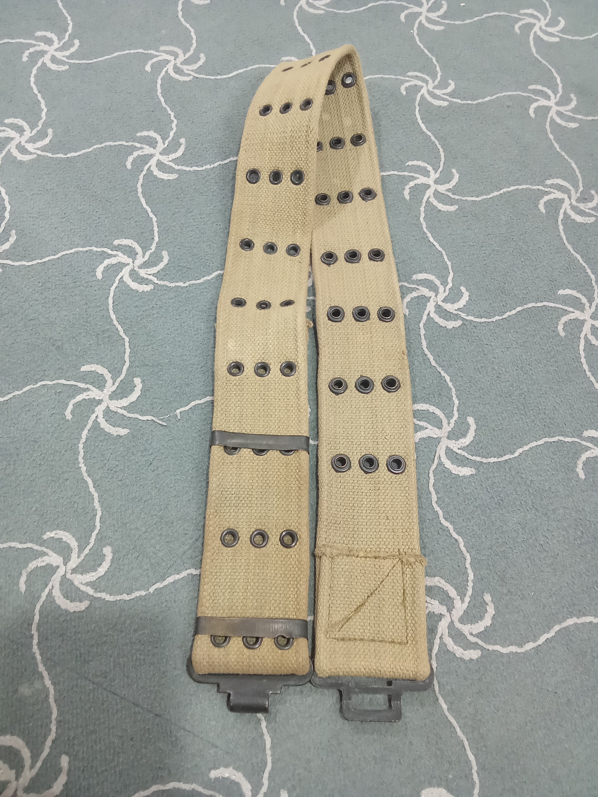 فانوسقه نظامی قدیمی