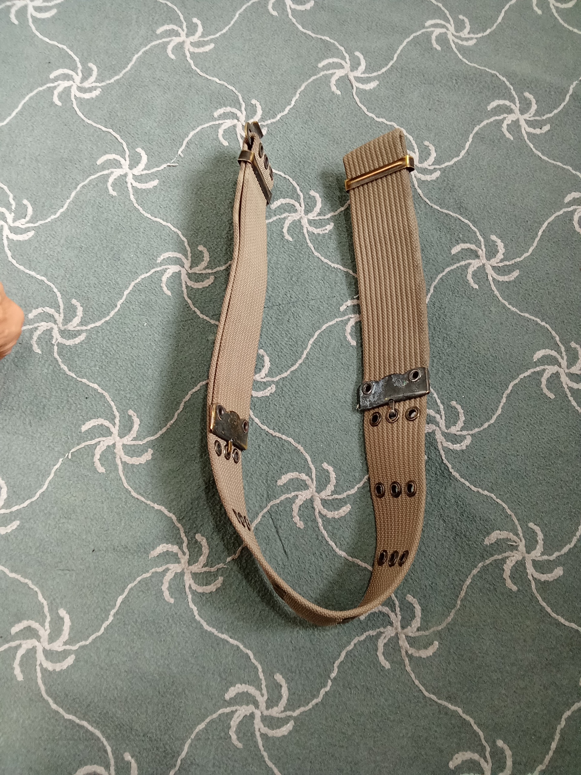 فانوسقه نظامی قدیمی(توضیحات)