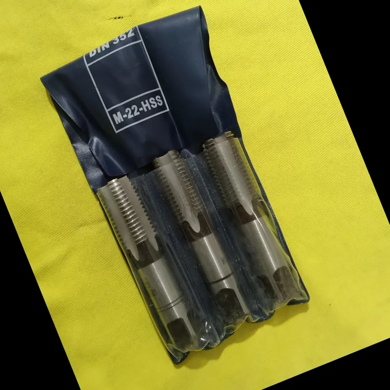 قلاویز دستی HSS 22M