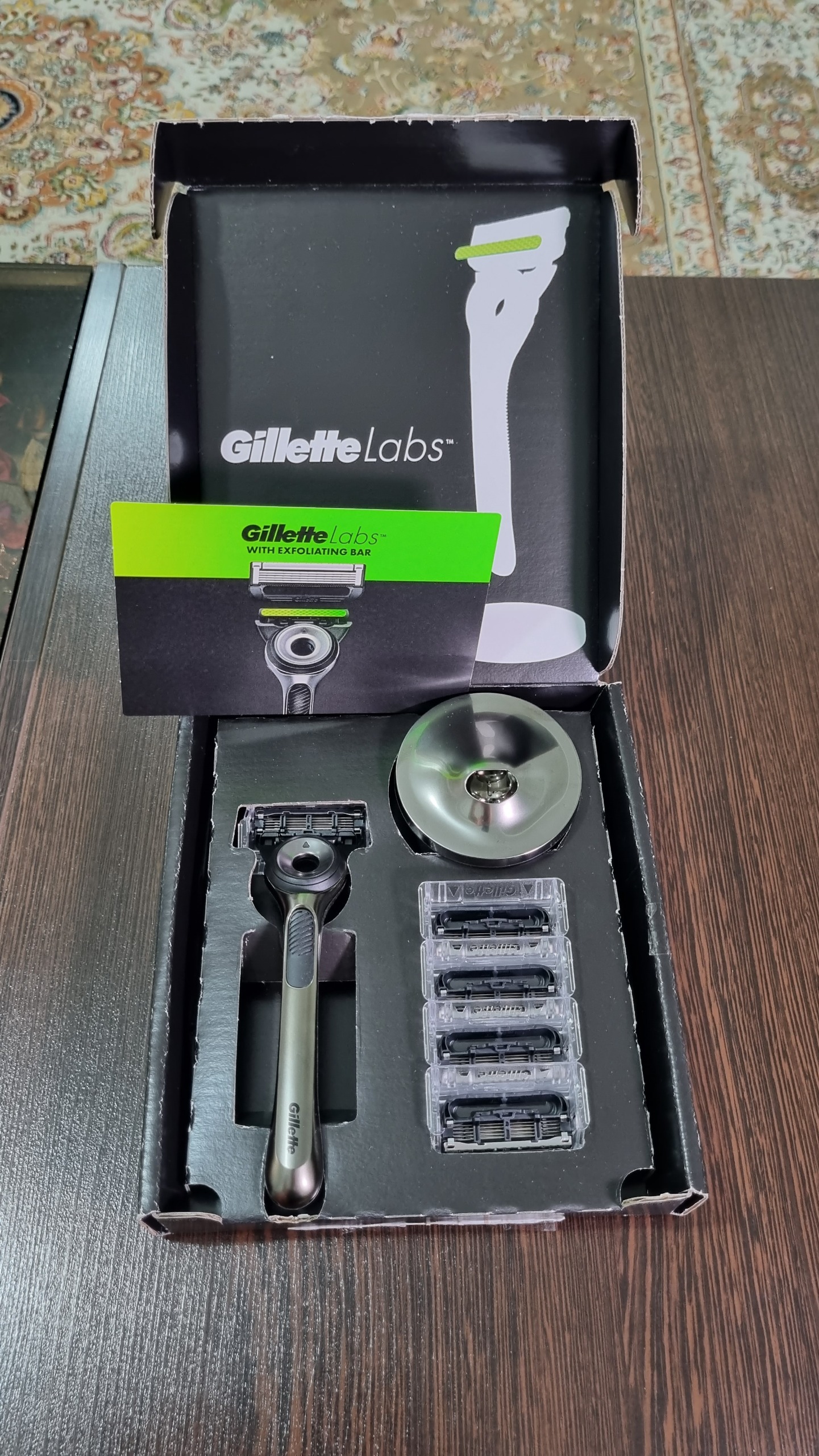 تیغ ژیلت Gillette Labs EXFOLIATING BAR با5 عدد تیغ