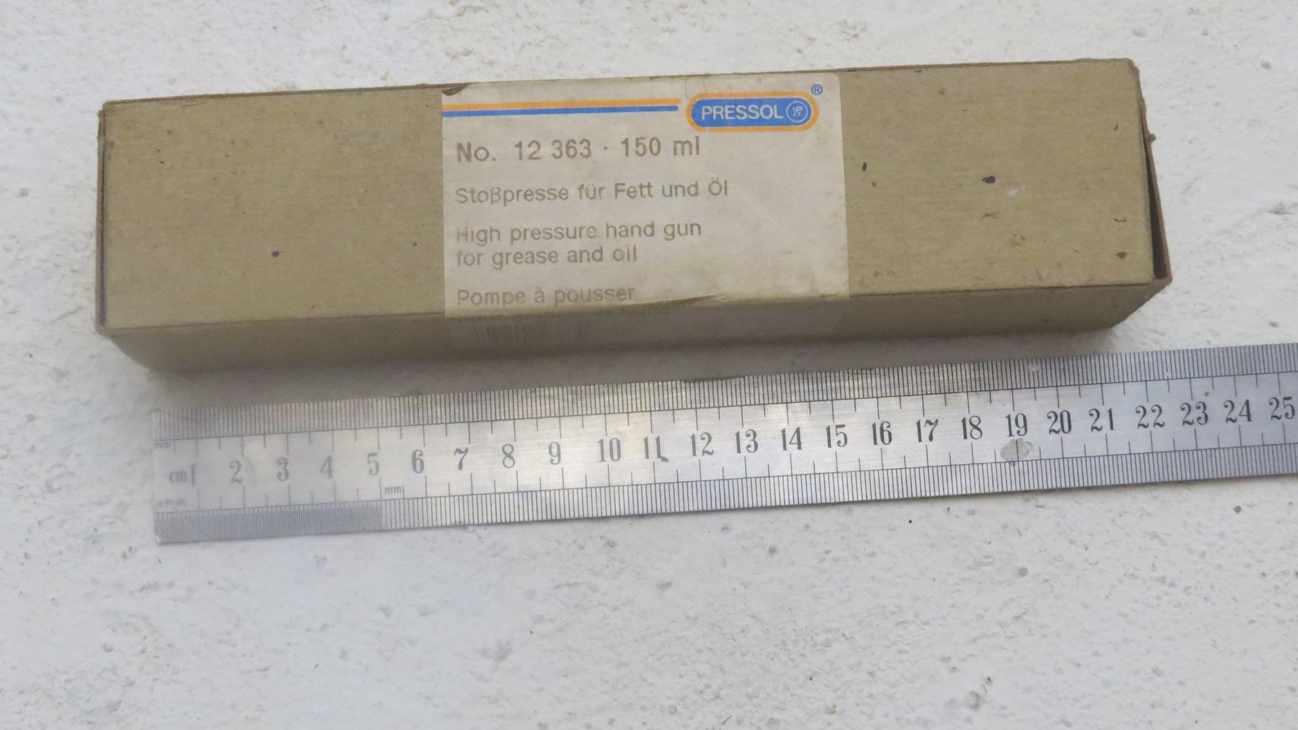 پمپ گریس Pressol  قدیمی