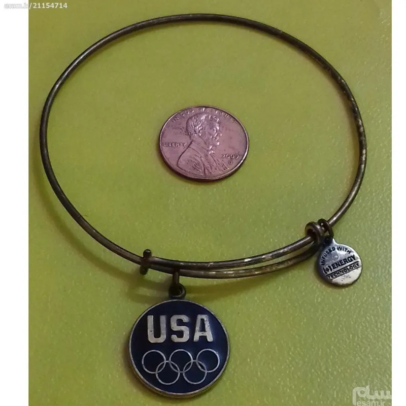 دستبند ورزشی برند آمریکایی مشهور Alex and Ani