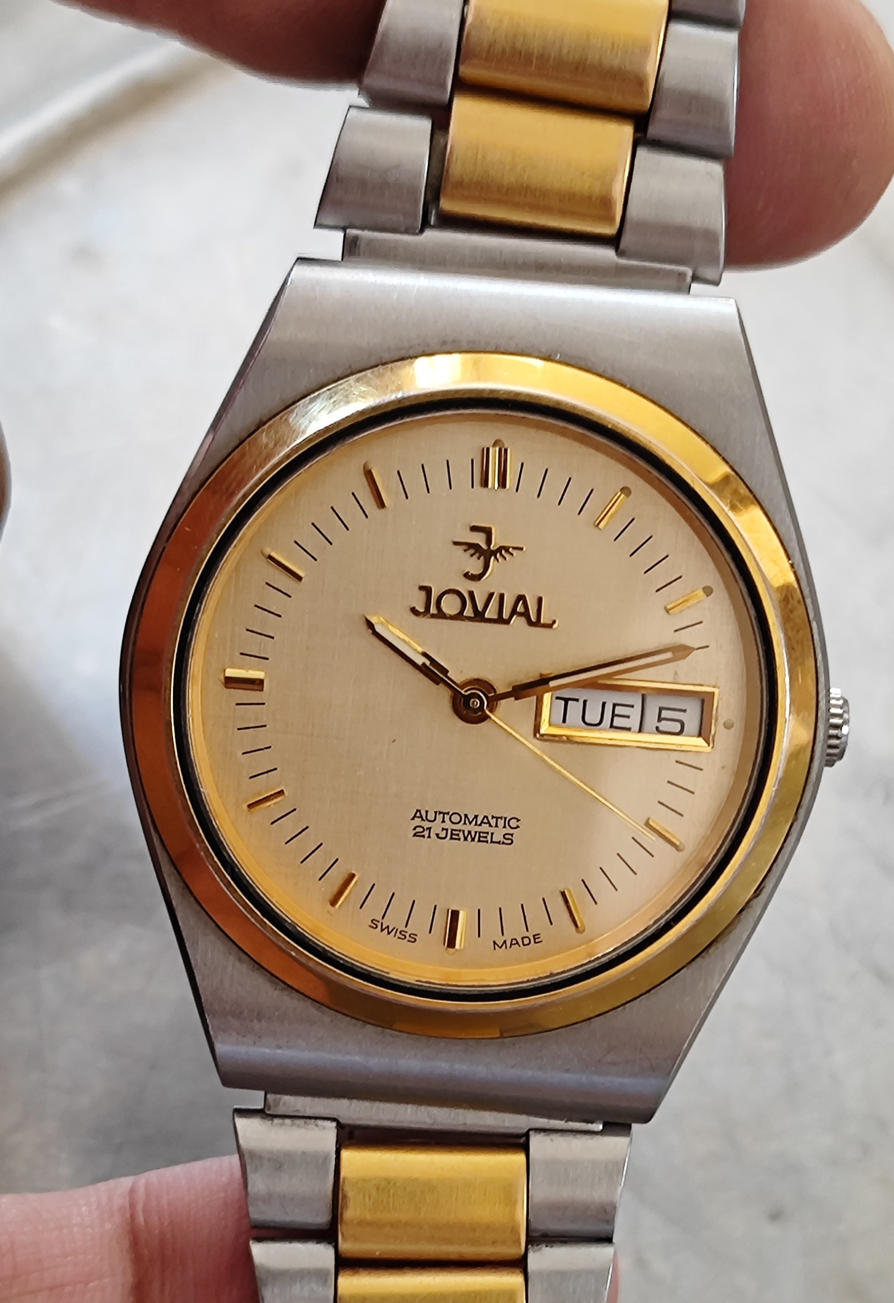 ساعت جوویال JOVIAL سوییس