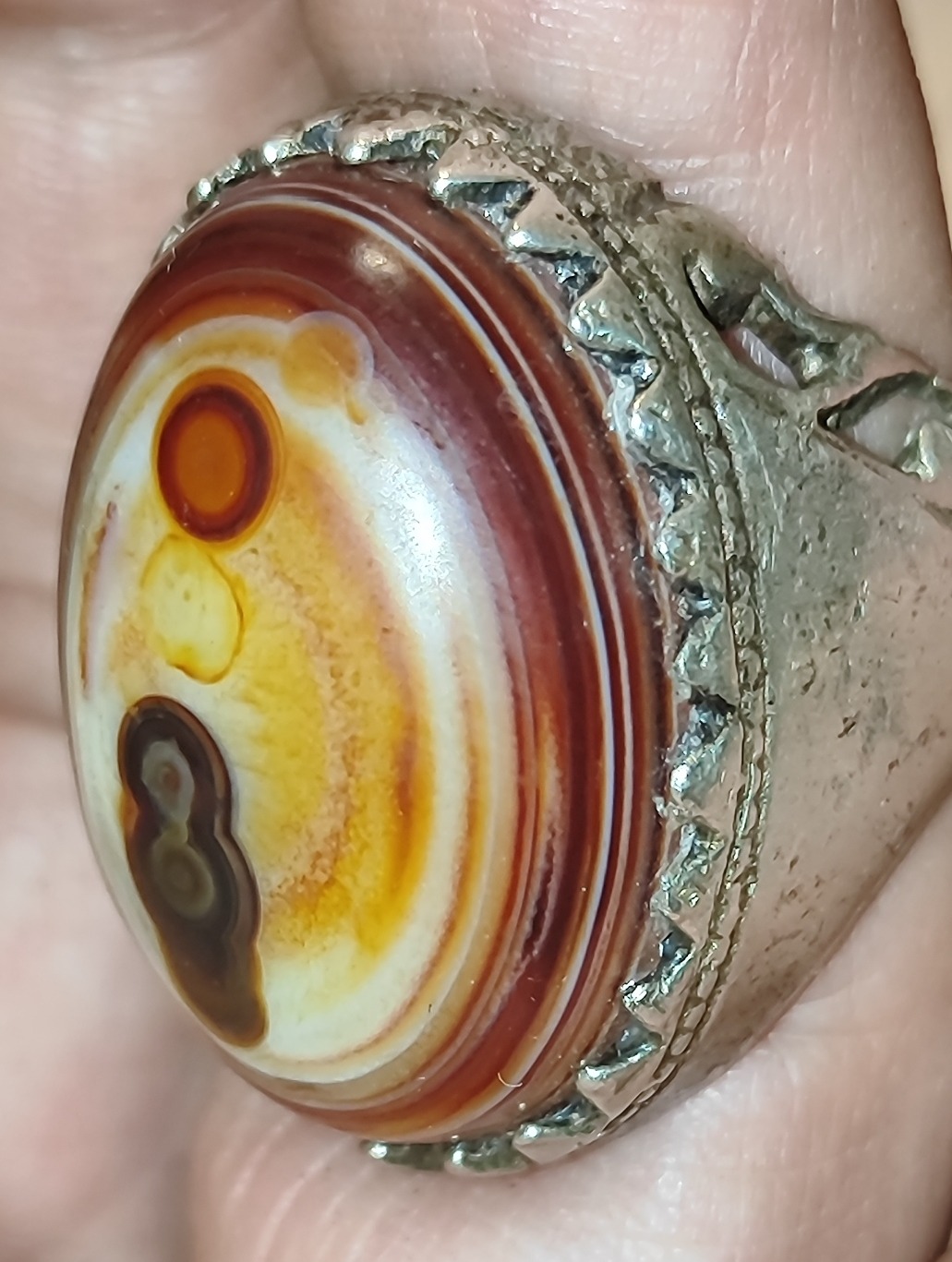 انگشتر عقیق سلطانی چشمی ـ طوق دار ـ رکاب هفت جوش