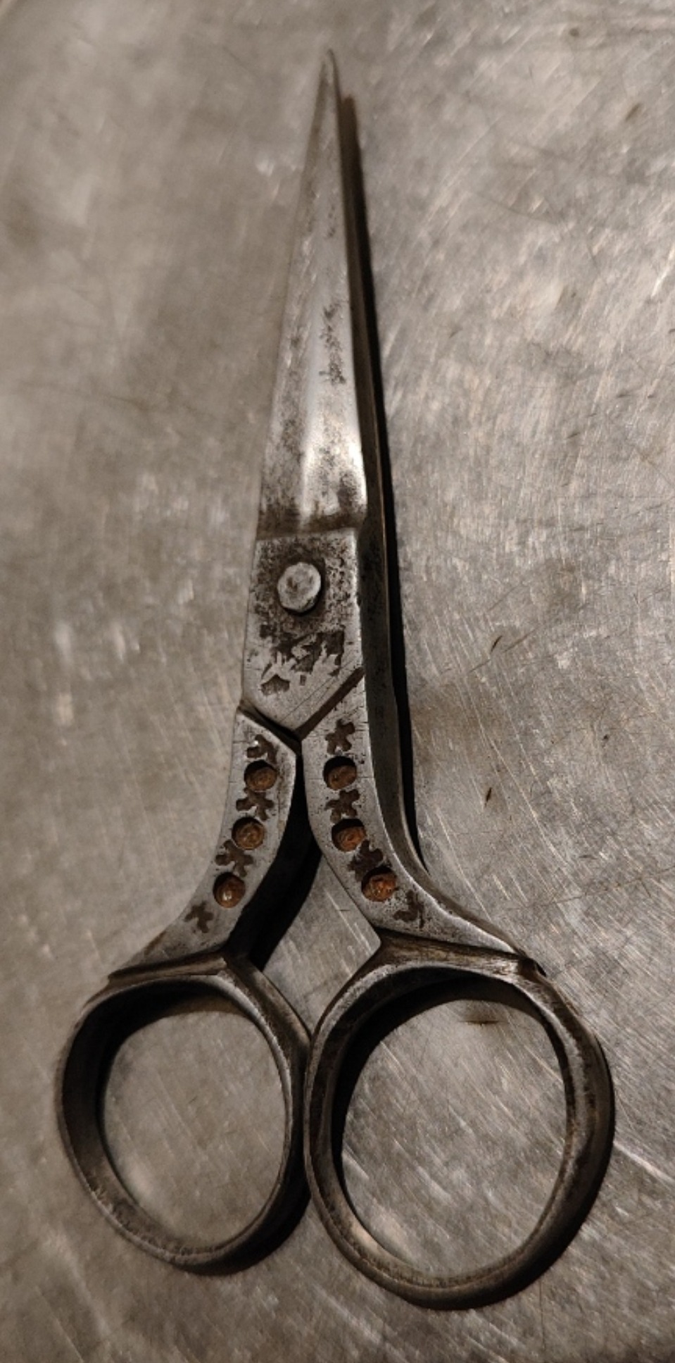 قیچی قدیمی مهر دار قاجاری