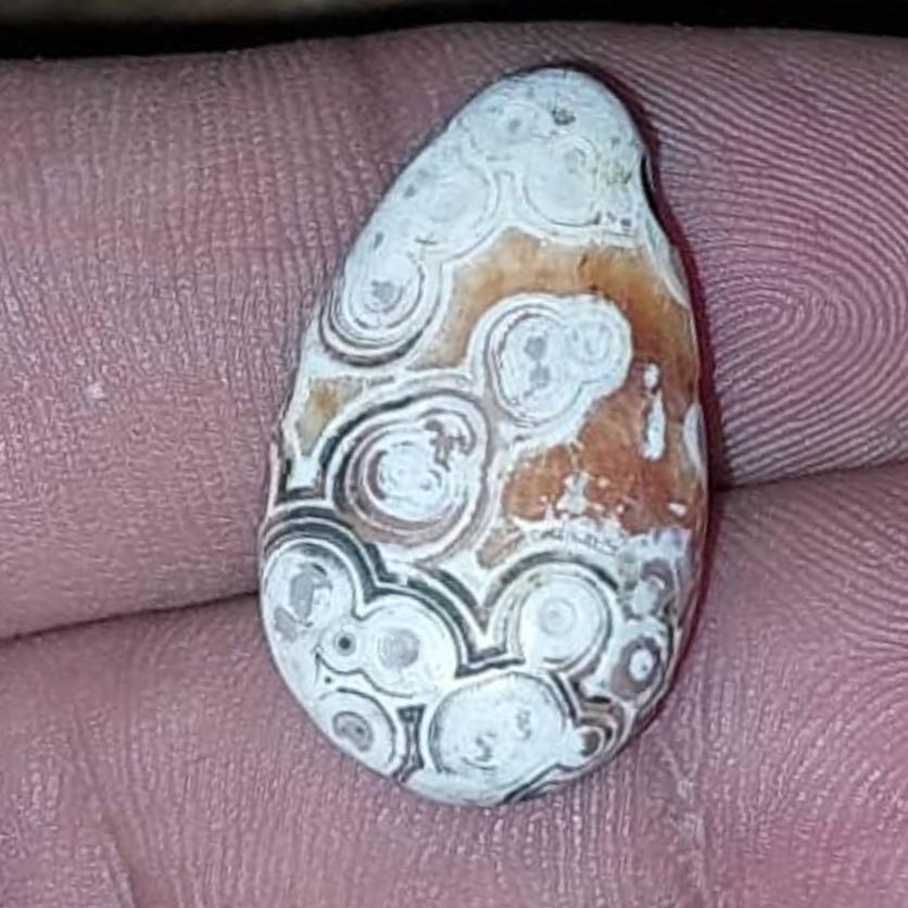 مهره آویز کهنه چشمی