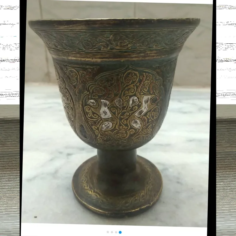 جام یا ظرف قدیمی نفیس