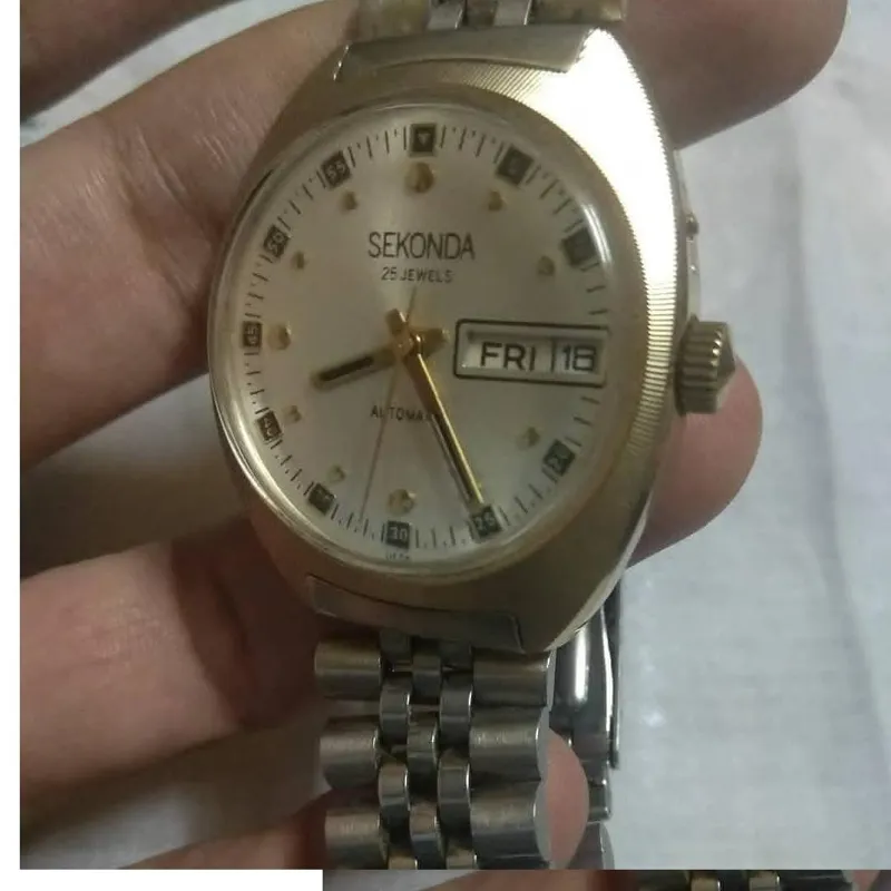 ساعت مچی سکوندا SEKONDA روسی طلایی (روکش طلا)
