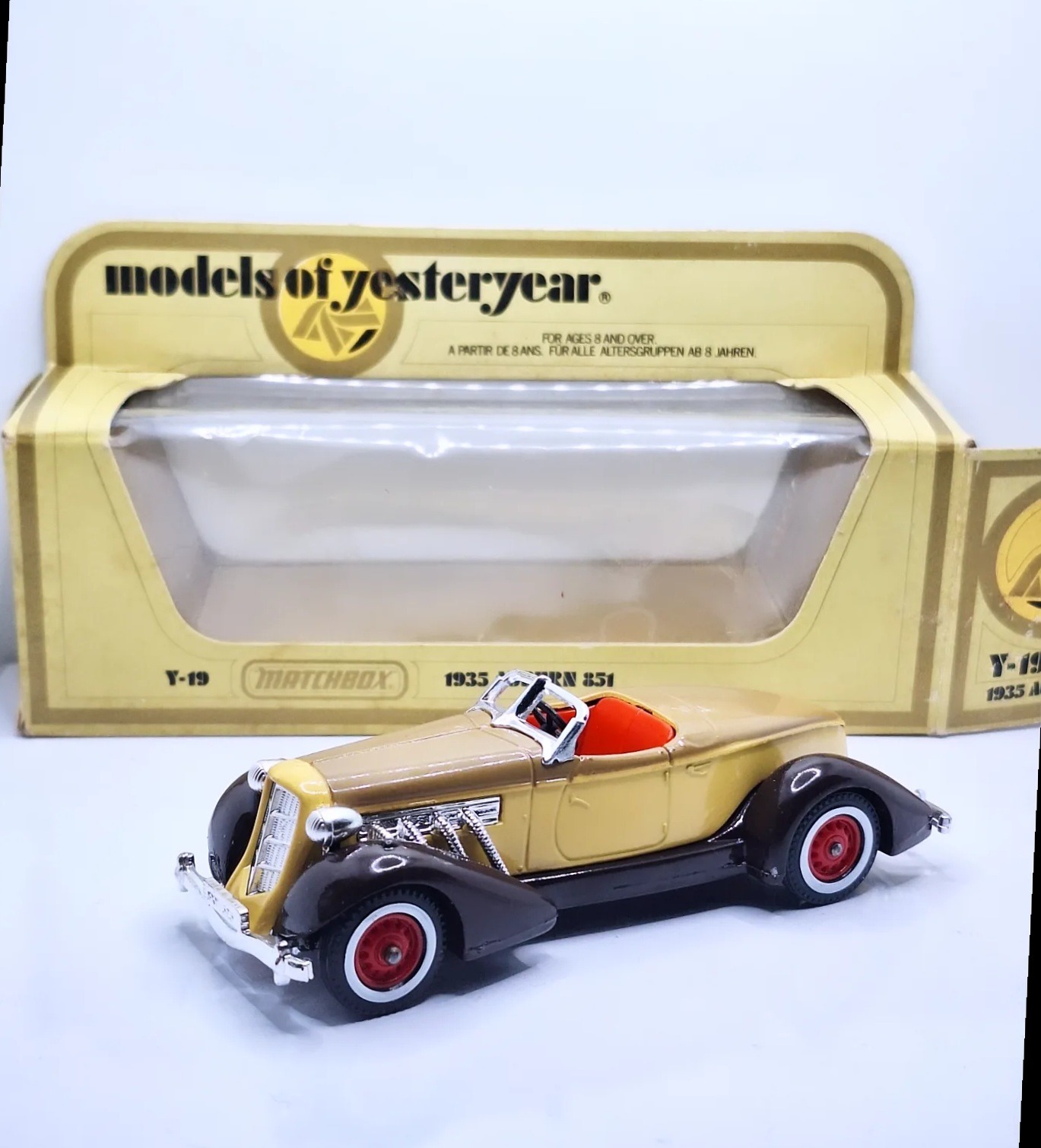 آبرون   ساخت انگلیس   با جعبه 1979