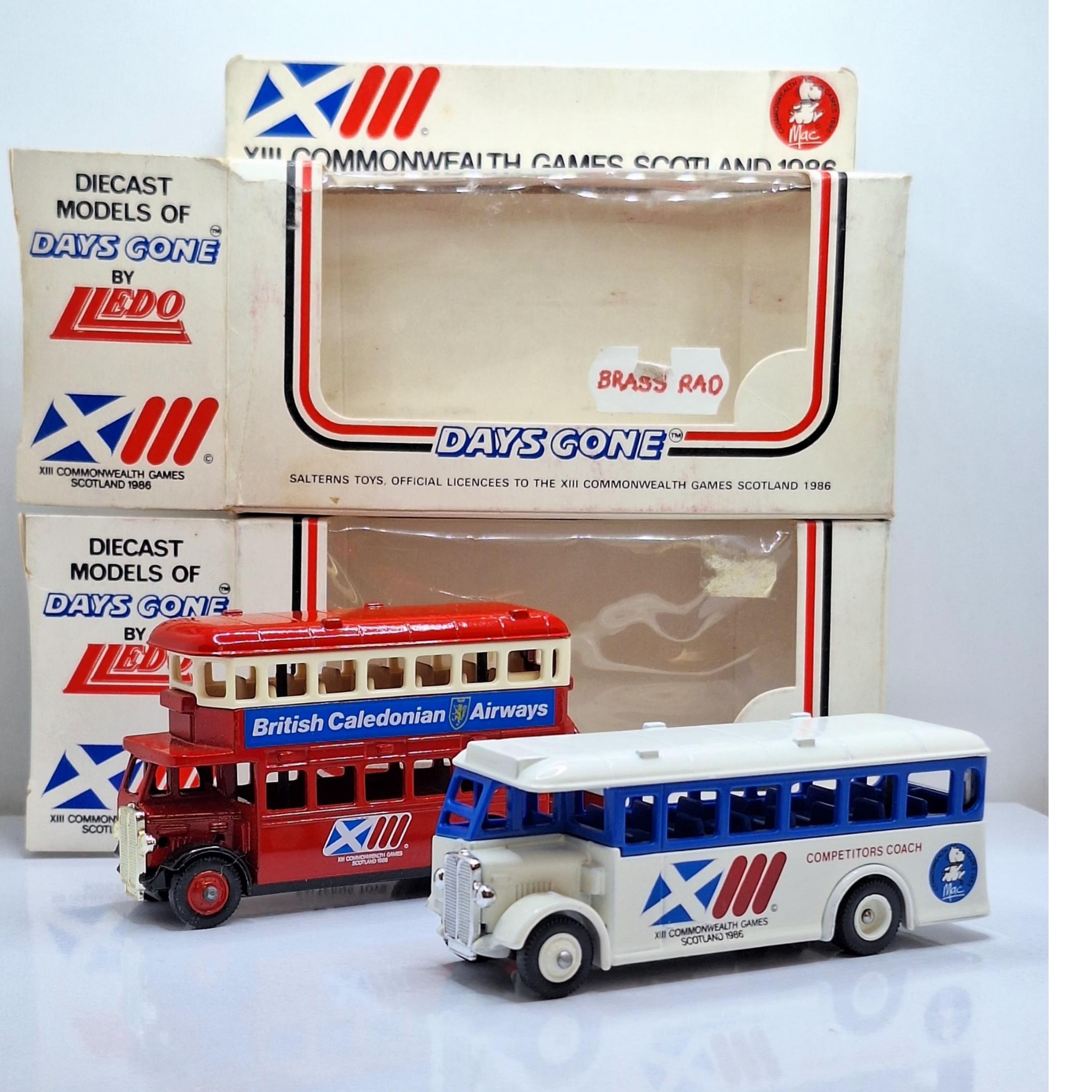 ست اتوبوس دو طبقه انگیسی