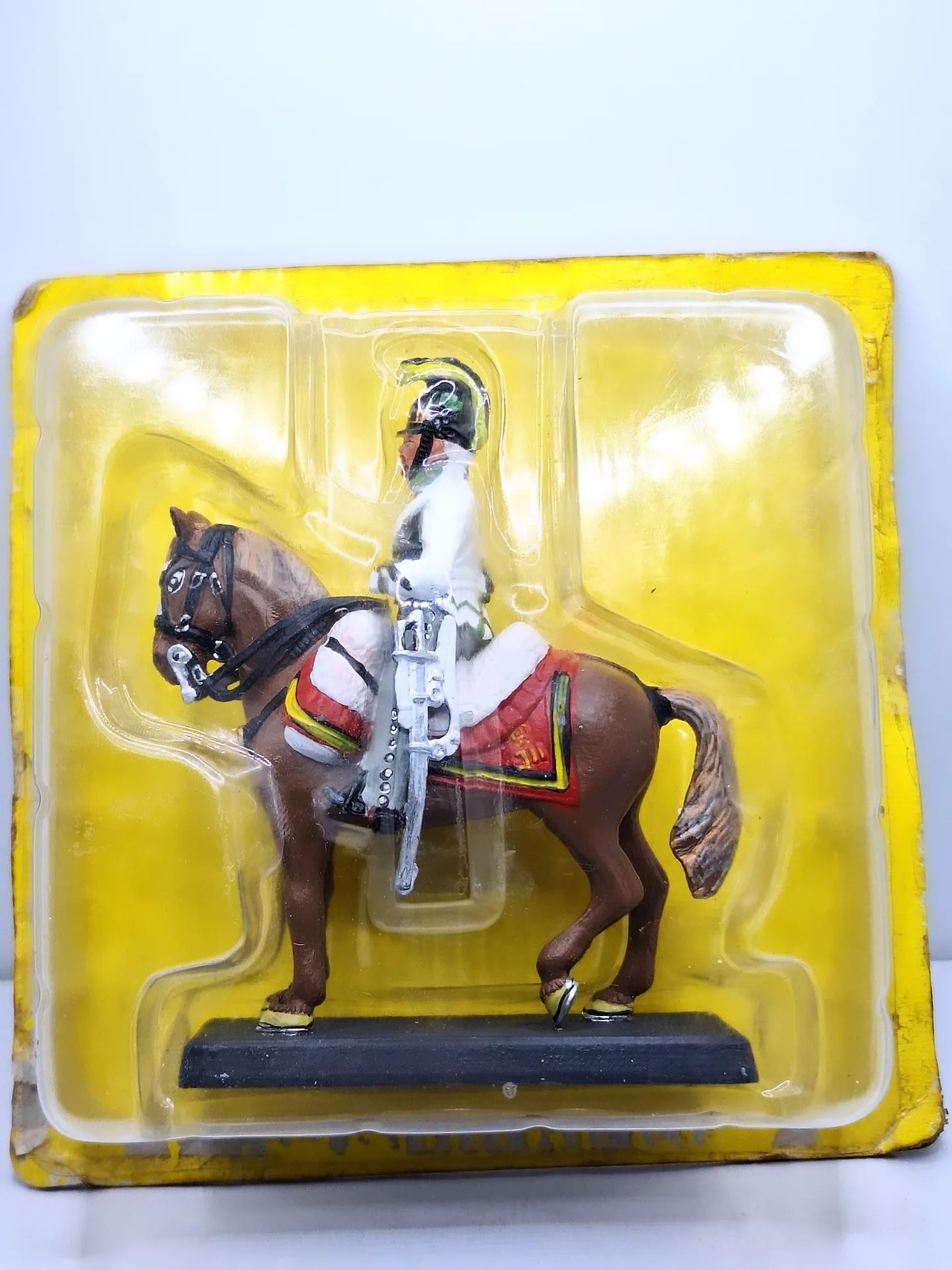 مجسمه فلزی  سواره نظام اتریشی .جنس فلزی