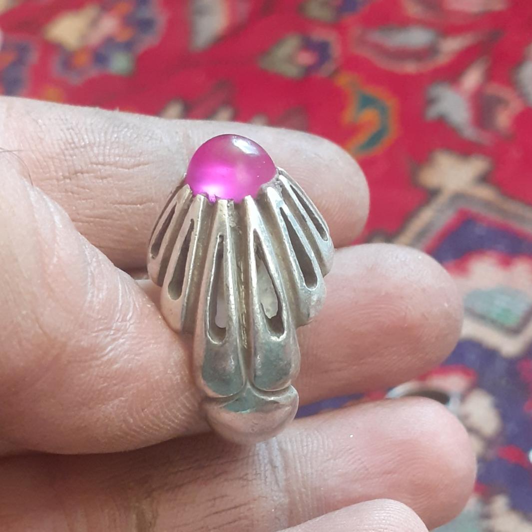 یاقوت اصل و دست تراش دستساز 20 گرمی