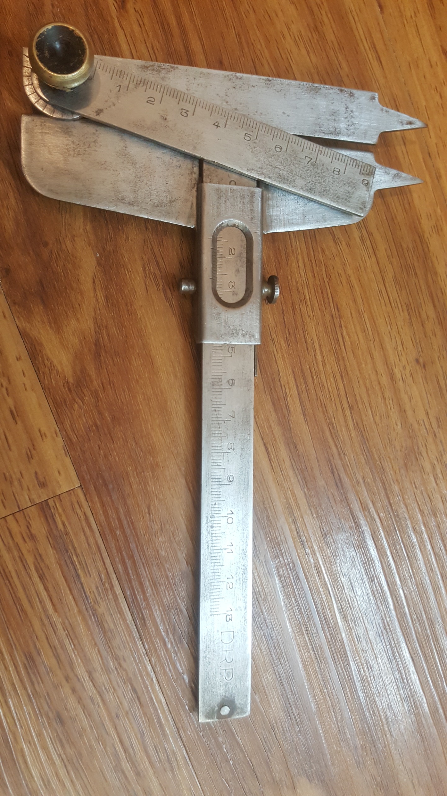 کولیس و زاویه سنج آلمانی D.R.P