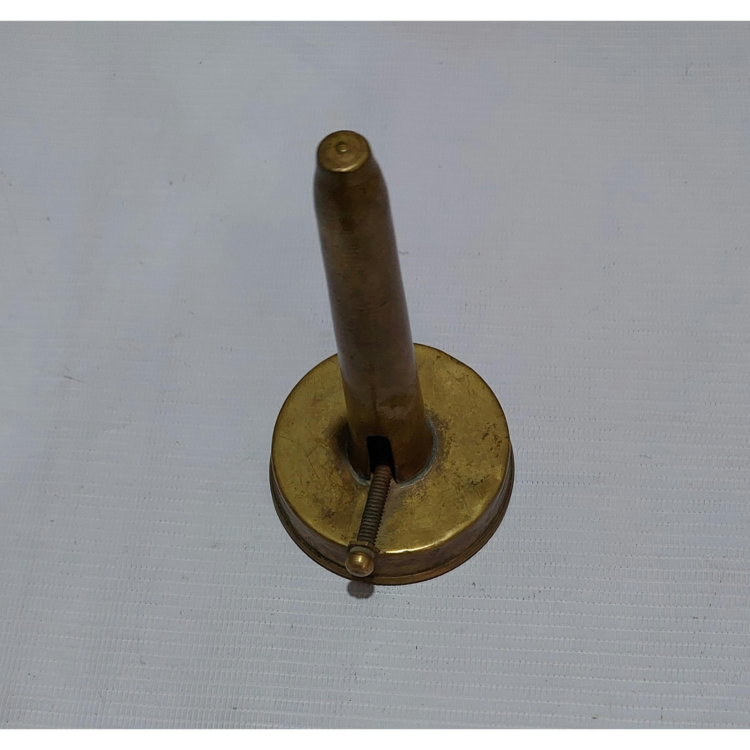 فلافل زن برنجی