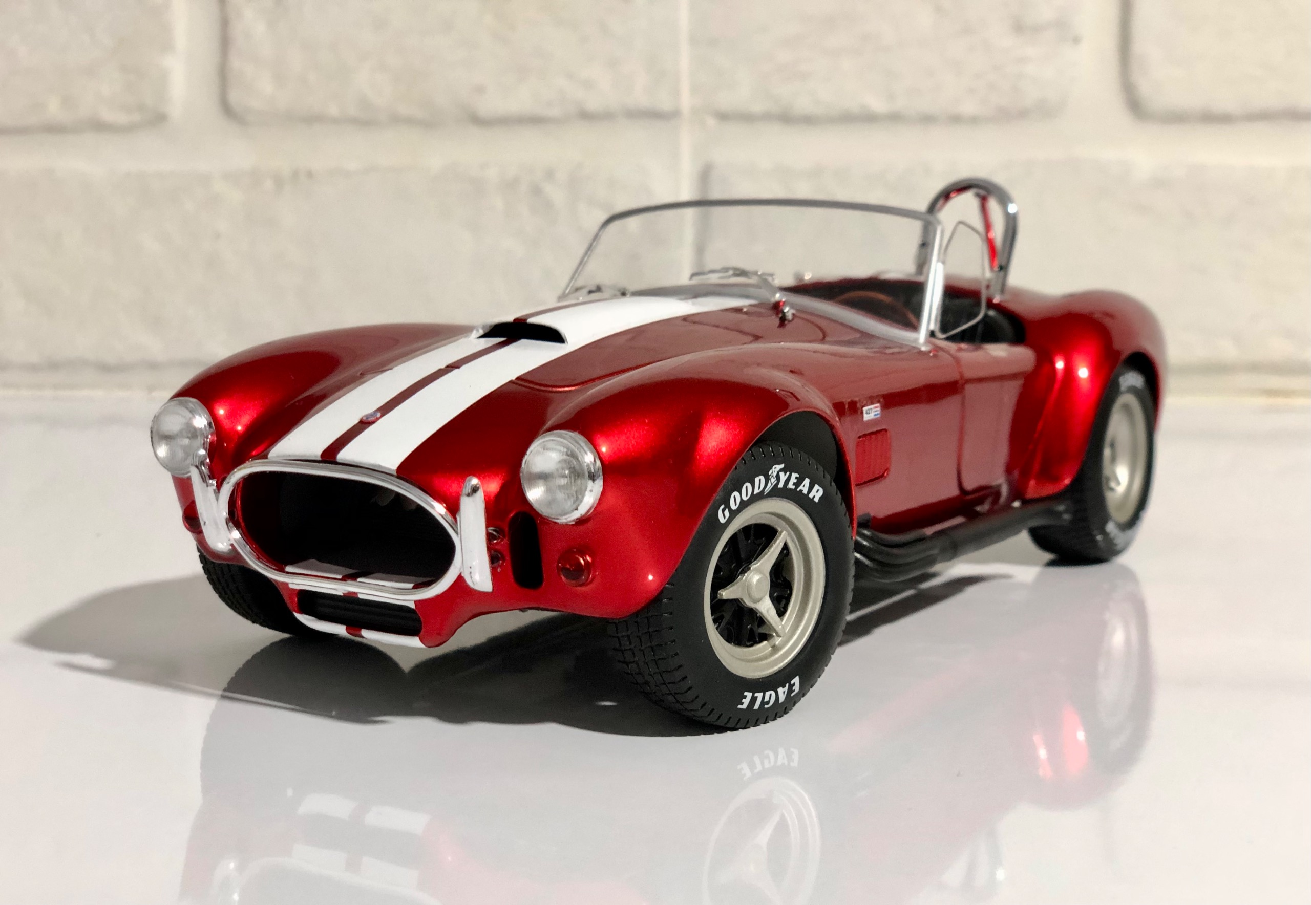 ماکت جذاب شلبی COBRA427 سولیدو 1/18