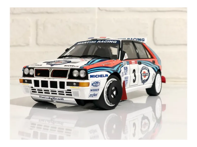 ماکت بینظیر لانچیا DELTA 1992 کیوشو 1/18