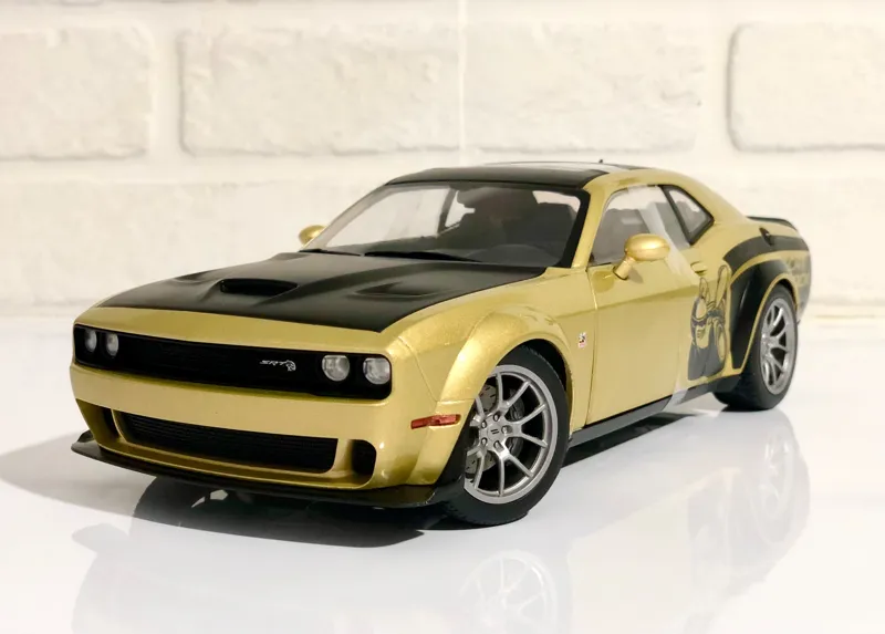ماکت جذاب دوج چلنجر 1/18 سولیدو