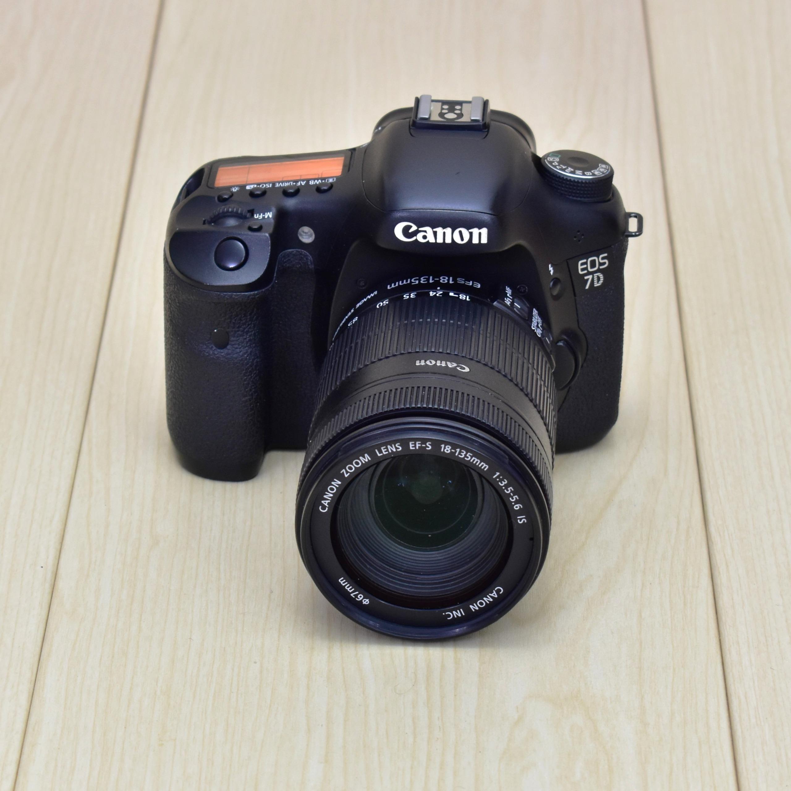دوربین حرفه ای کانن 135-18 Canon DSLR 7D
