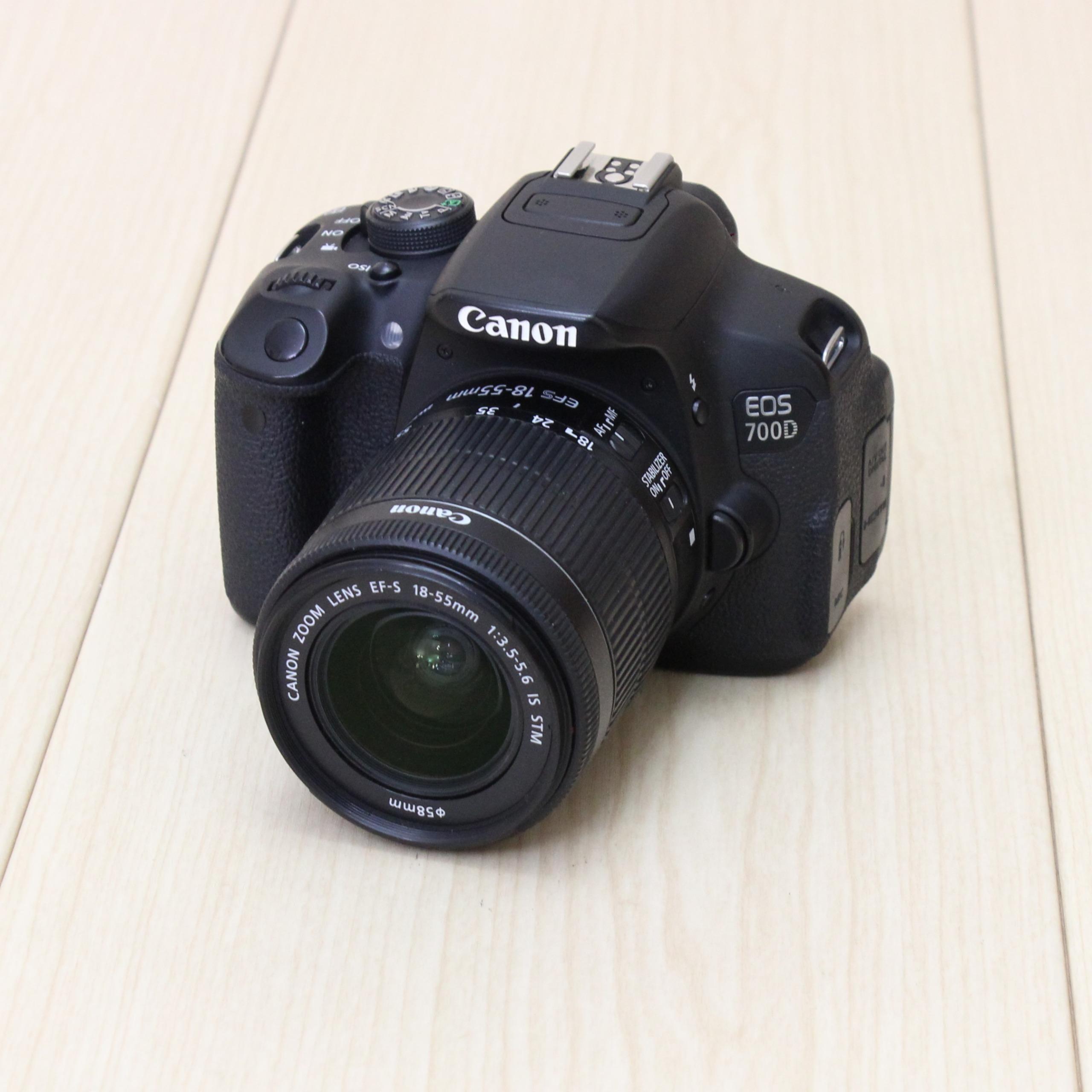 دوربین حرفه ای لمسی عکاسی و فیلمبرداری Canon 700D