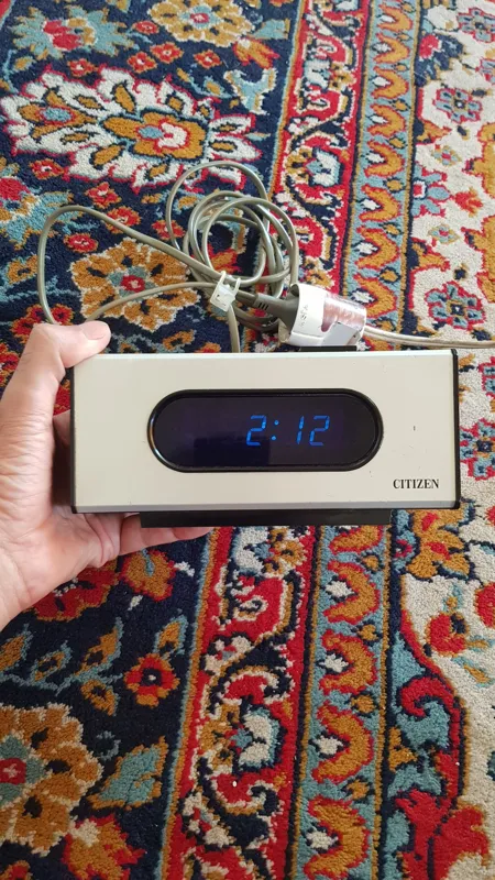 ساعت رومیزی لامپی سیتیزن