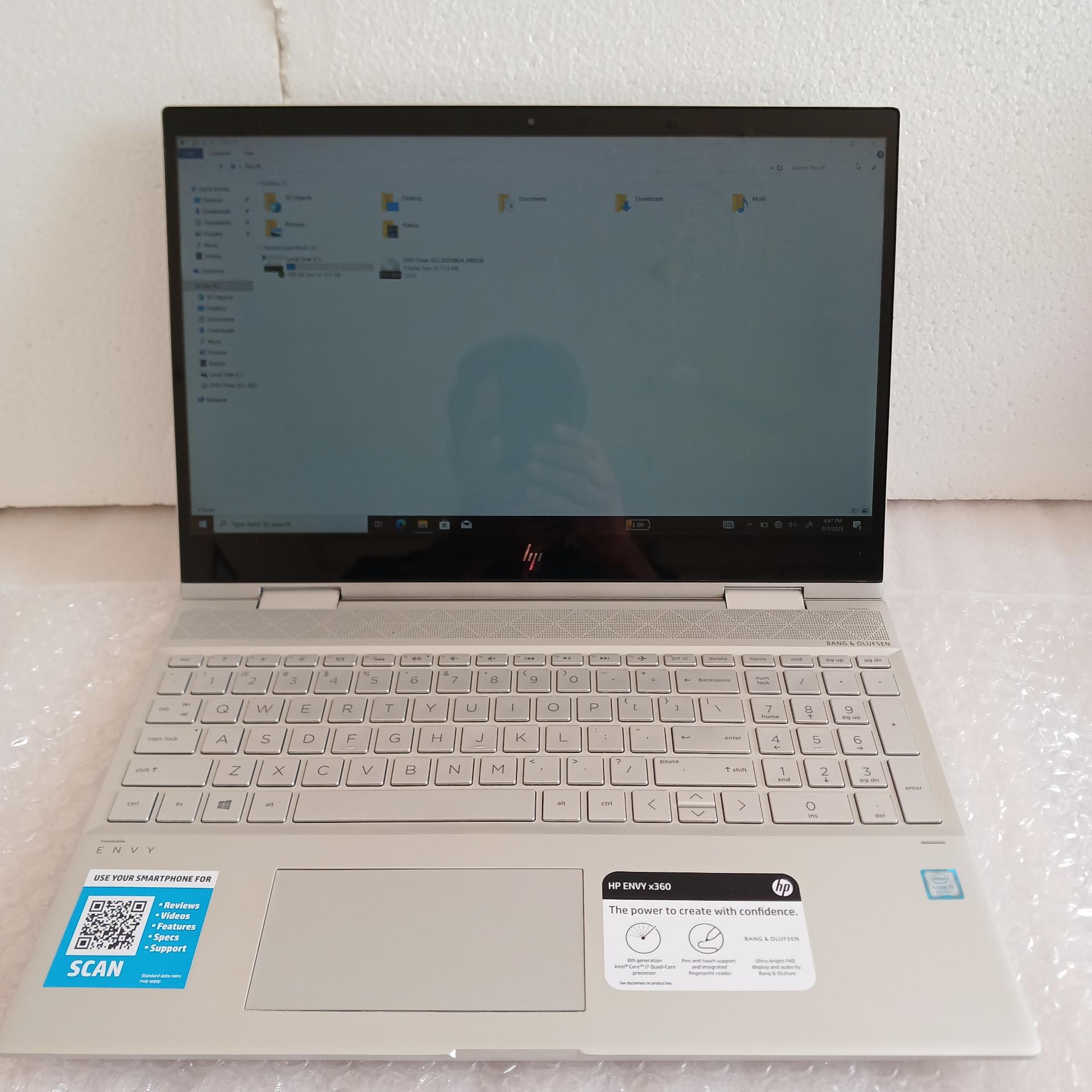 لپ تاپ hp بدنه فلز تاچ 360 درجه